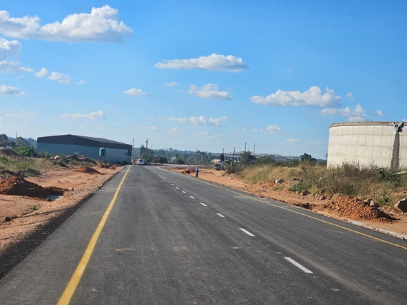 Commercial & Industrial Land