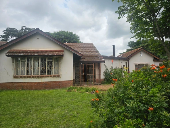 5 Bedroom House