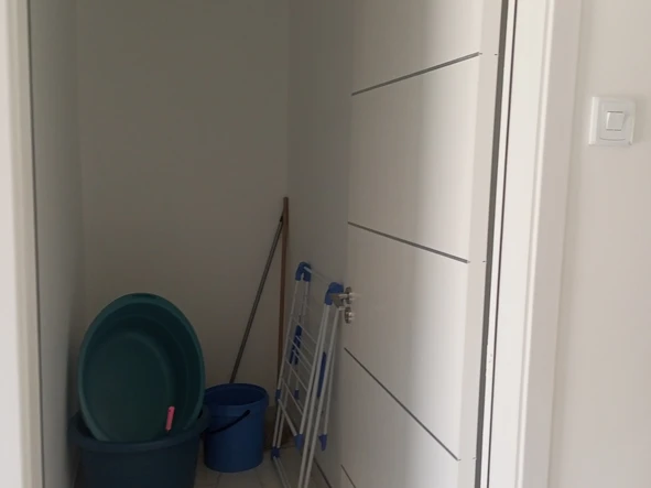 3 Bedroom Flat & Apartment