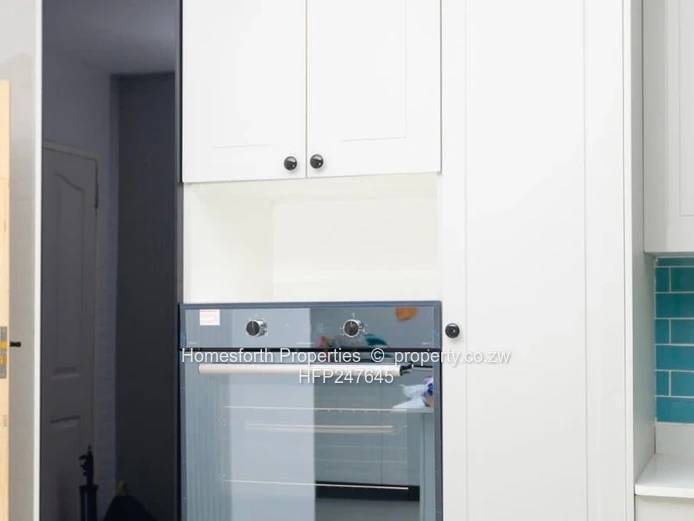 Glen Lorne 8 Bedroomed House To Rent