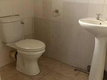 3 Bedroom Flat & Apartment