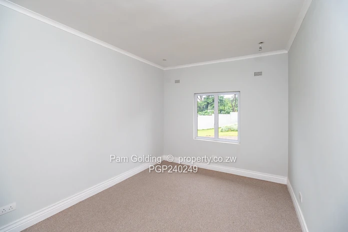 Meadow Brook - where modern living meets uncommon space