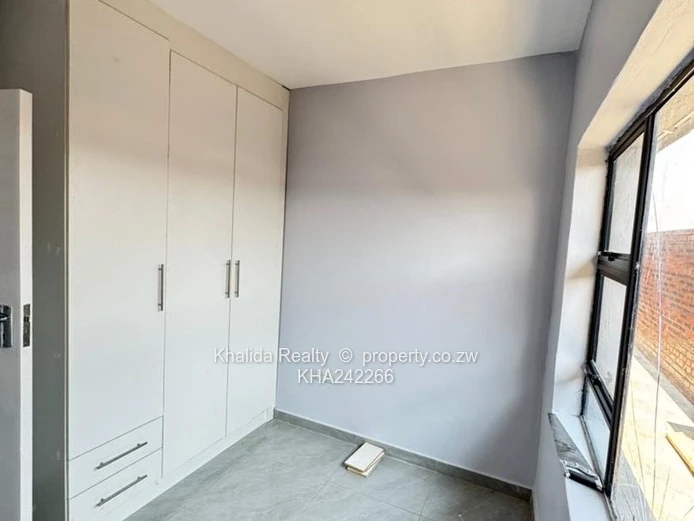 Ziko 3 beds house go let