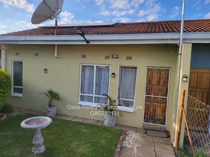 Semi-detached Garden Flat to Rent 