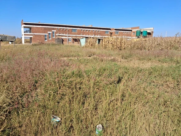 Commercial & Industrial Land