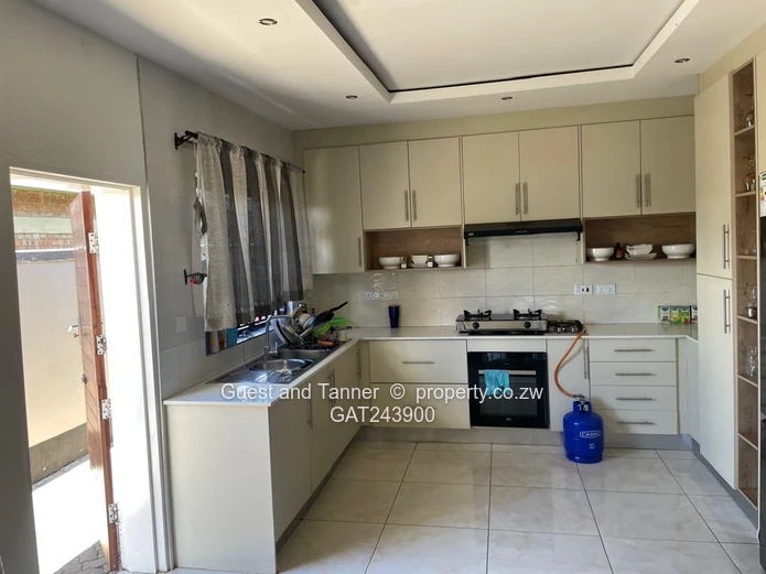 Comfortable 4BR Home in Delbrooke Park for Sale