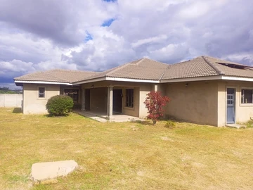5 Bedroom House