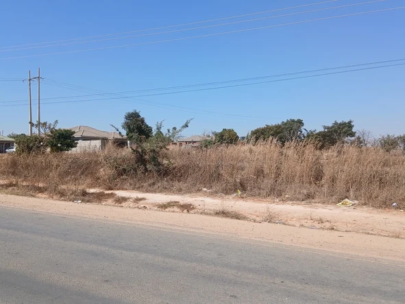 Commercial & Industrial Land