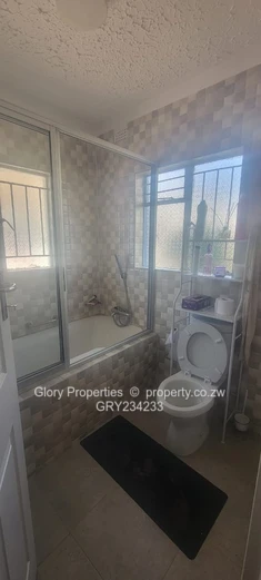 Beautiful Compact Msasa Park House to Let