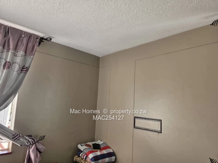 For Sale: 2 Bedroom Flat - Eastview Gardens