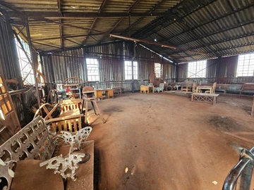 Warehouse & Factory