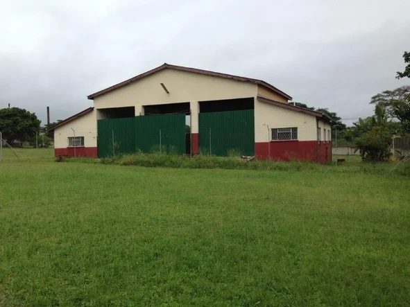 Spacious Warehouse & Factory for Sale in Nyakamete, Mutare