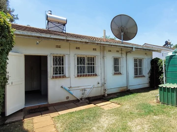 2 Bedroom Garden Flat