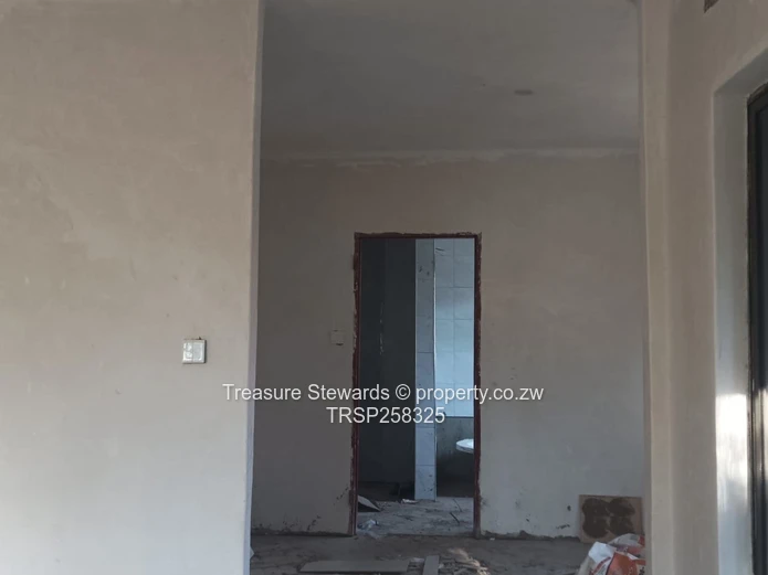 New 4-Bed, 3-Bath Home in Damofalls with Borehole (Sole Mandate)