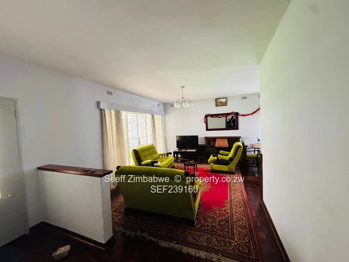 3-Bedroom Beauty in Upper Hillside: Also suitable for Commercial use! (Sole Mandate)