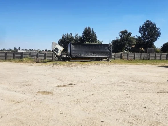 Commercial & Industrial Land