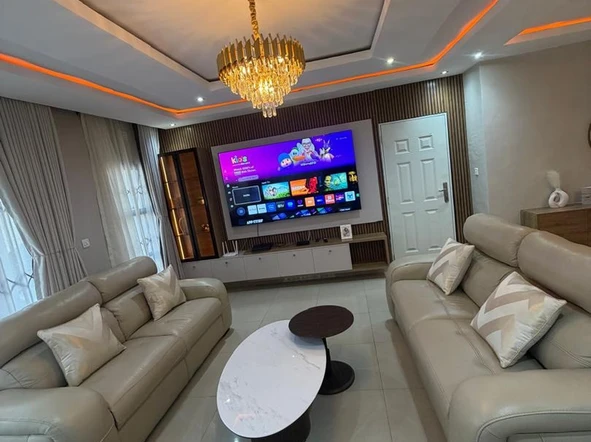 4 Bedroom House