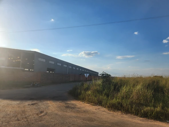 Commercial & Industrial Land