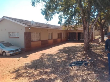7 Bedroom House
