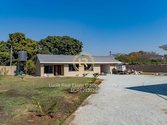 Contemporary Executive Residence in Westgate Goodhope