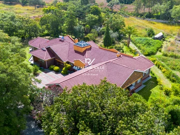 Commercial & Industrial Land