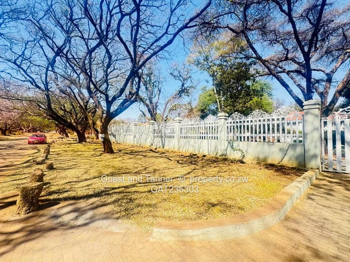 Prime Belgravia Commercial Property for Sale – 3900sqm Near 2nd Street | Ideal for Mall or Offices