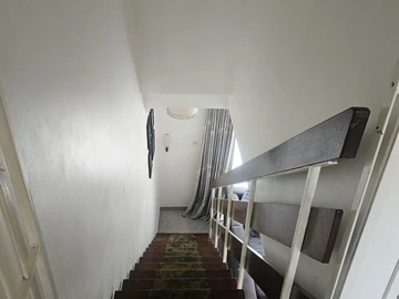 2 Bedroom Garden Flat