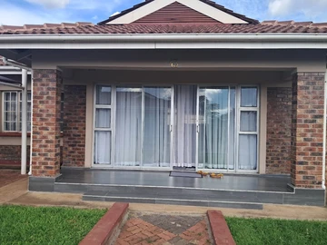 3 Bedroom Garden Flat