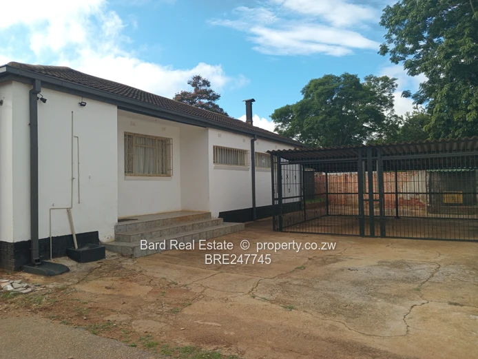 Fully furnished 4-bedroom house for rent