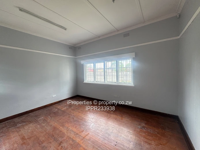 Commercial property for rent in Eastlea 