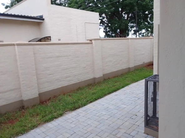 3 Bedroom Garden Flat