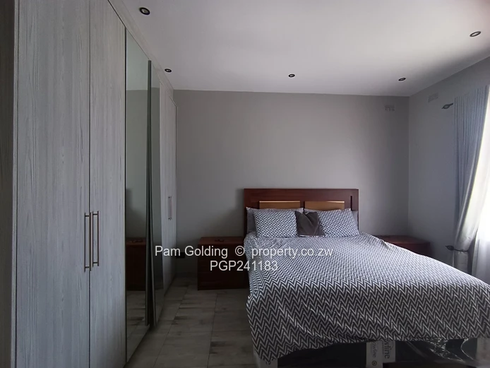 Neat Cluster Home in Peakwood Village!