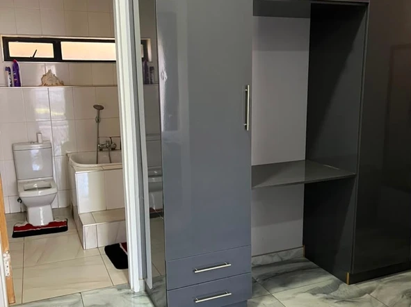 Flat & Apartment