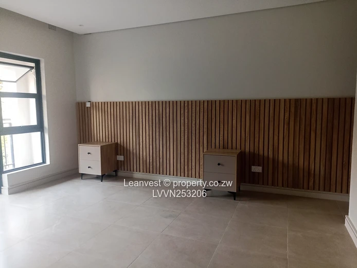 Modern Studio Apartment - Highlands