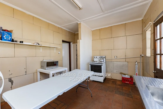 Commercial Property For Sale in Alexandra Park- Churchill Main Road Frontage