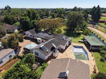 A Home as Serene as Its Surroundings