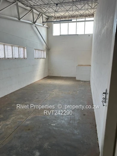 Msasa Warehouse To Let