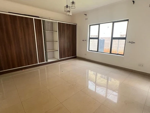 3 Bedroom Townhouse Complex