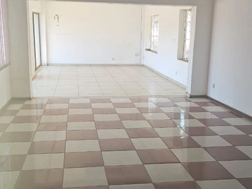10 Bedroom House