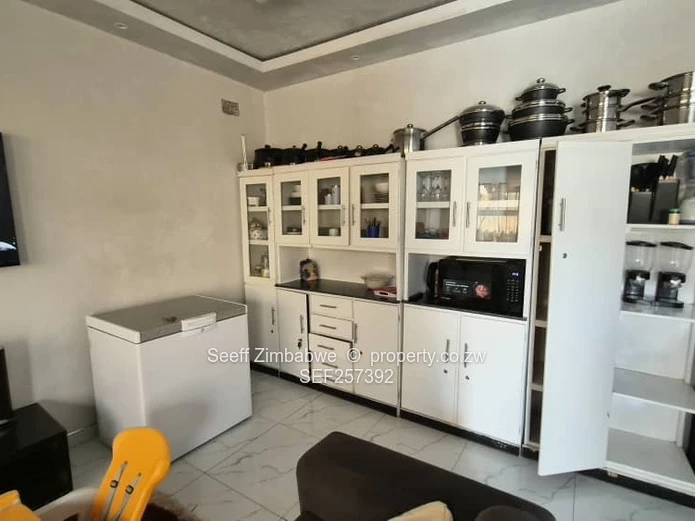 3- BED HOUSE-COLD COMFORT –350 m² 