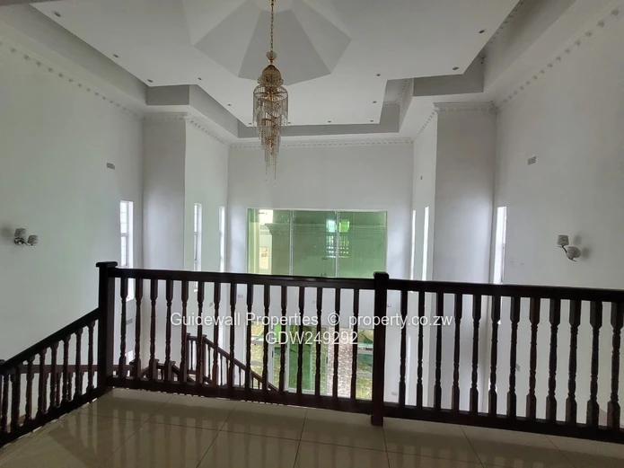 Stunning 6 bed house for sale in Borrowdale Brooke