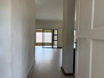 3 Bedroom Flat & Apartment