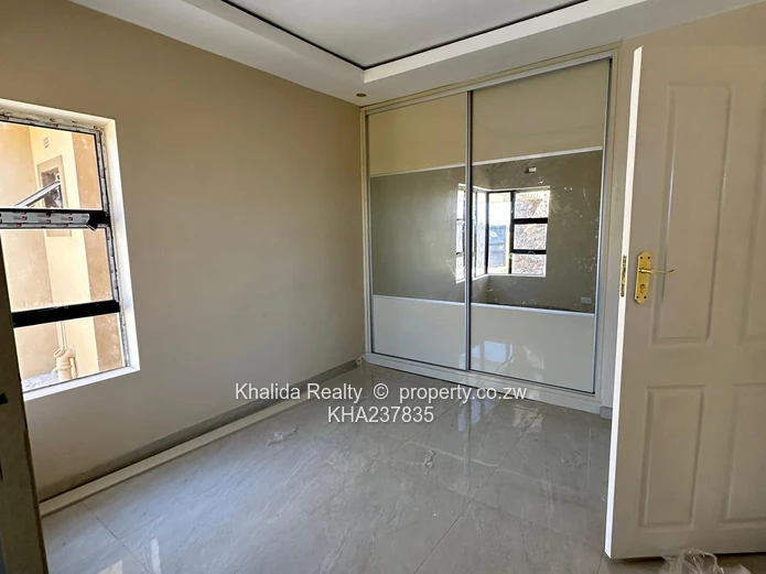 Nyeredzi Ridge Pomona house for rent 