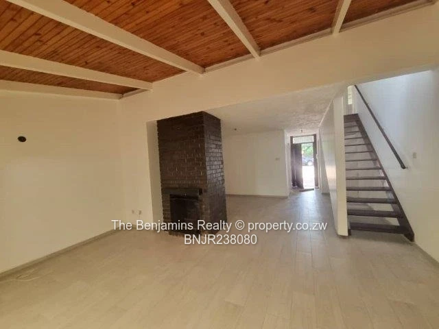 Modern Apartment In Strathaven