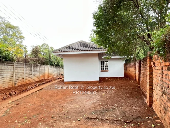 2 bed cottage in Highlands