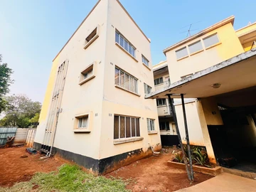 2 Bedroom Flat & Apartment