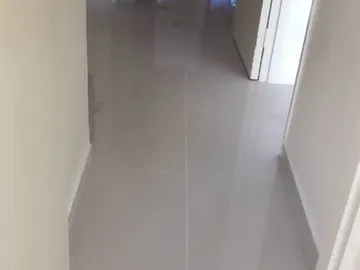 3 Bedroom Flat & Apartment