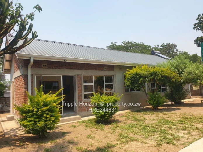 Greencroft Commercial Property 300m² on 970m² with Borehole