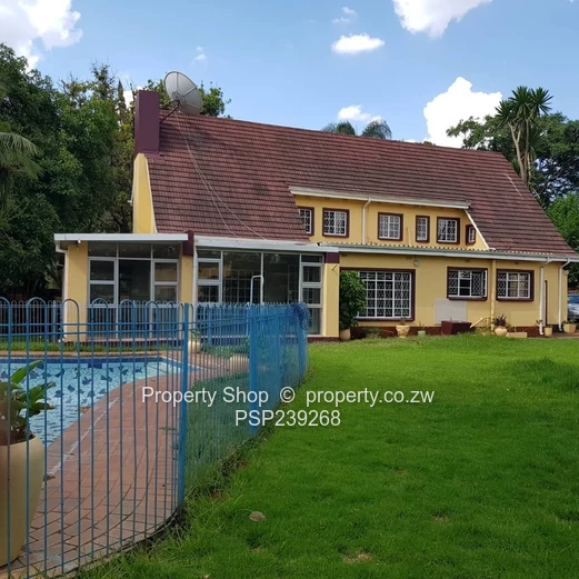 Family Home in A Leafy Suburb!