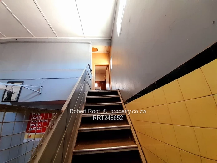 Bar To Rent in Athlone.